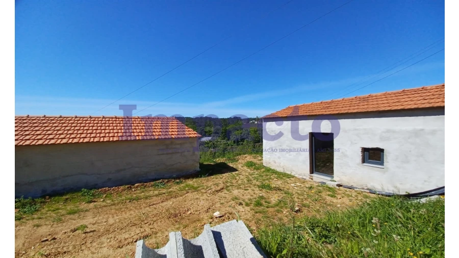 Moradia T1 para Venda em Ossela