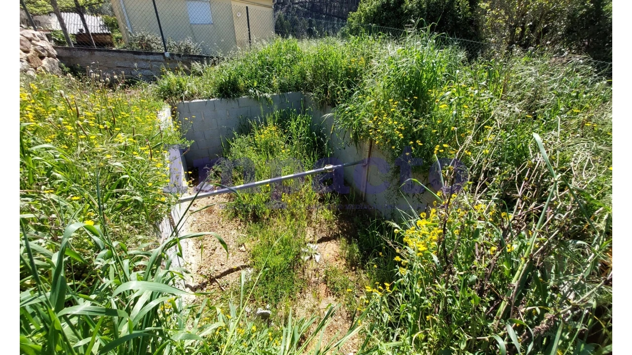 Moradia T1 para Venda em Ossela Foto 9