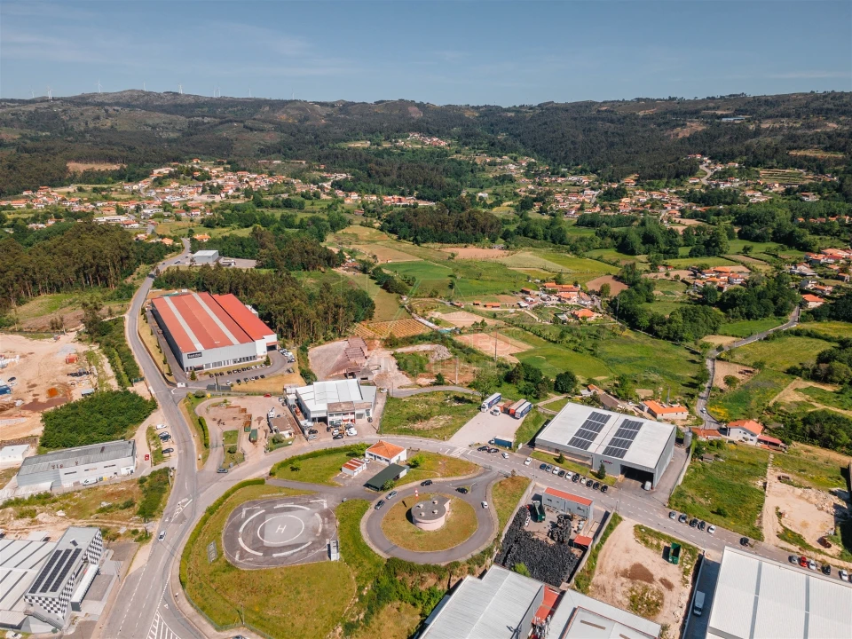 Terreno Comércio / Armazém para Venda em São Gens Foto 23