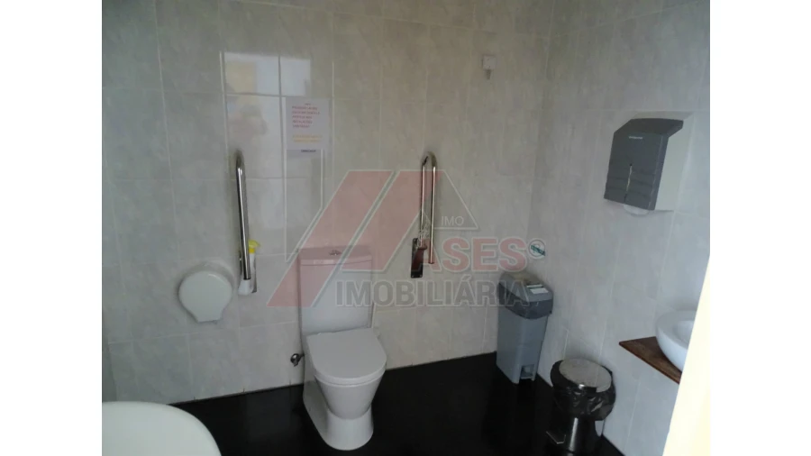 Prédio para Venda em Britelo, Gémeos e Ourilhe Foto 9