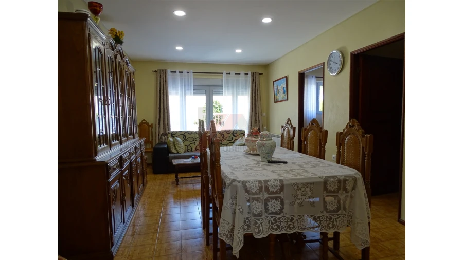 Moradia T7 para Venda em Basto (São Clemente) Foto 12