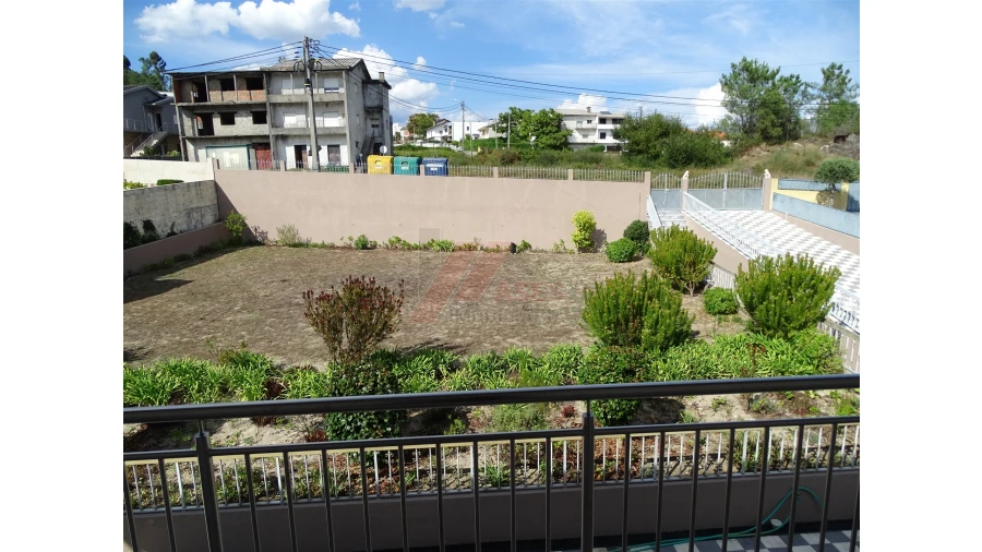 Moradia T7 para Venda em Basto (São Clemente) Foto 32