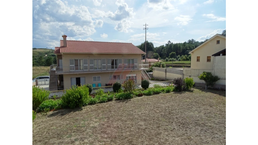 Moradia T7 para Venda em Basto (São Clemente) Foto 33