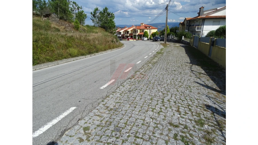 Moradia T7 para Venda em Basto (São Clemente) Foto 40