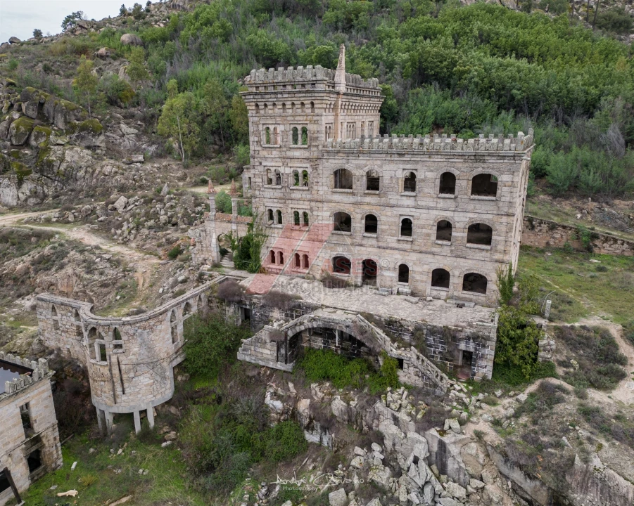 Negócio para Venda em Sortelha Foto 2