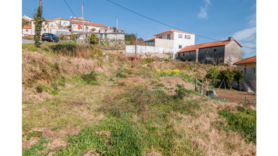 Terreno para Venda em Basto (São Clemente) Foto 7