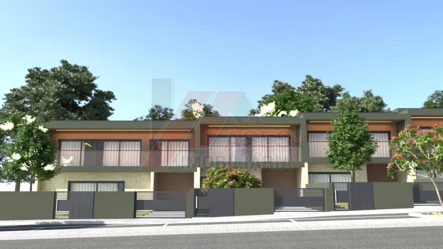Moradia T4 para Venda em Travassos
