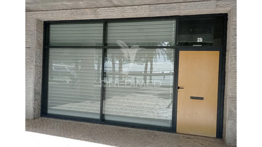 Loja para Venda em Olivais Foto 11