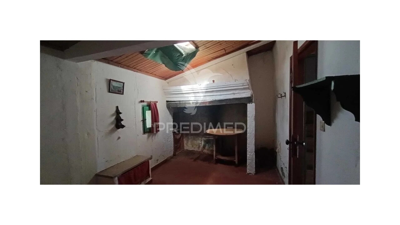 Moradia T3 para Venda em Montalvão Foto 8