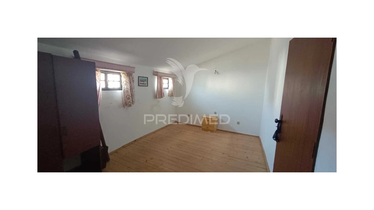 Moradia T3 para Venda em Montalvão Foto 16