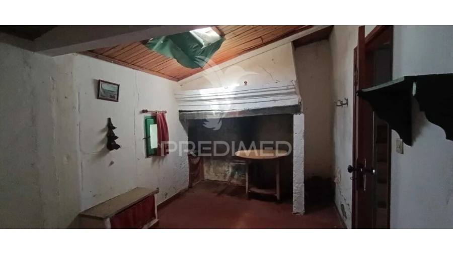 Moradia T3 para Venda em Montalvão Foto 8