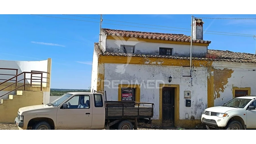 Moradia T3 para Venda em Montalvão Foto 3