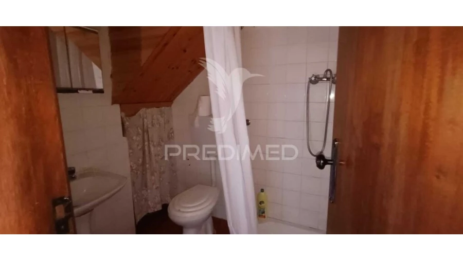 Moradia T3 para Venda em Montalvão Foto 11