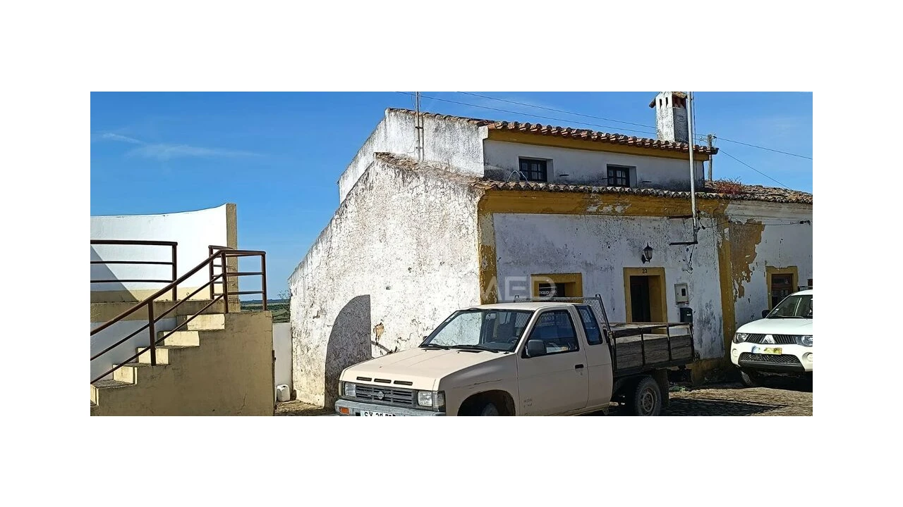 Moradia T3 para Venda em Montalvão Foto 4