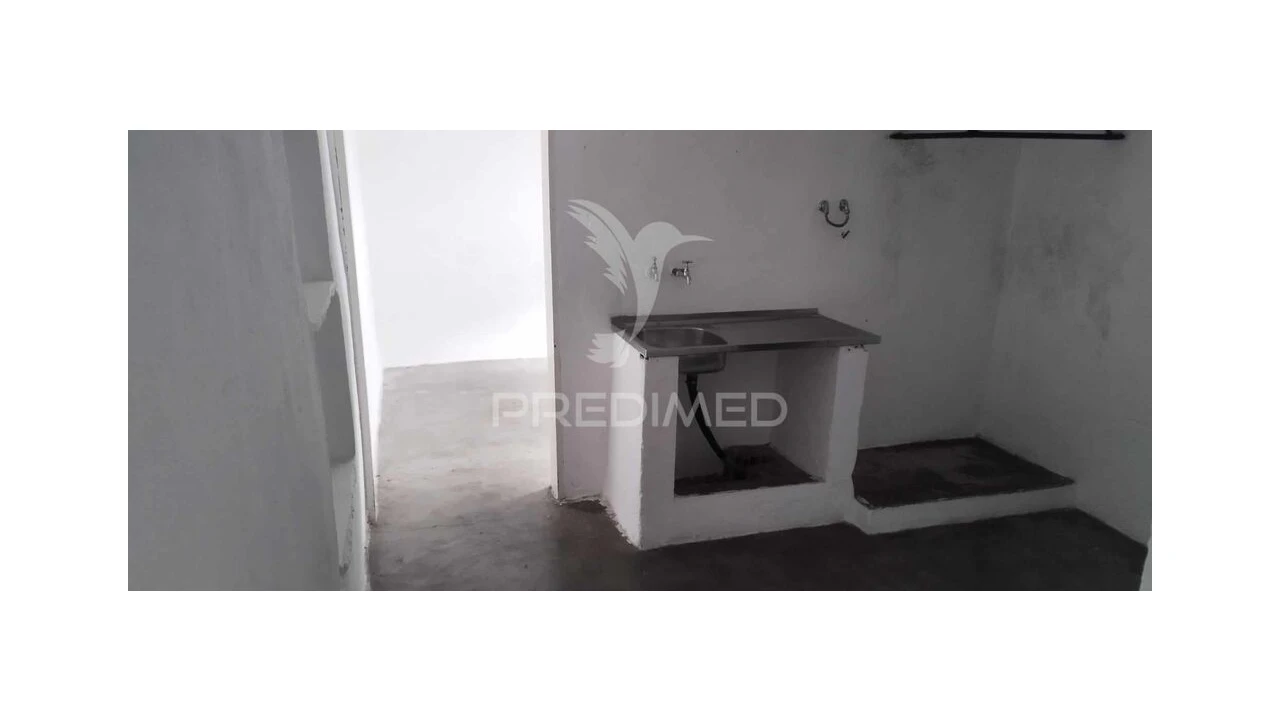 Moradia T2 para Venda em Nossa Senhora da Graça de Povoa e Meadas Foto 6