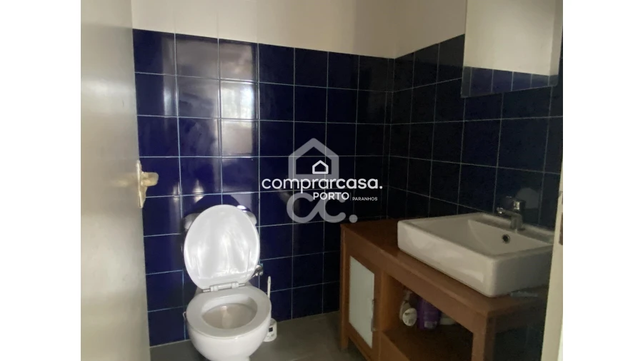 Armazém para Venda em São Felix da Marinha Foto 17