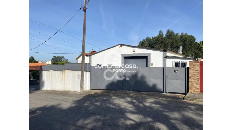 Armazém para Venda em São Felix da Marinha Foto 21