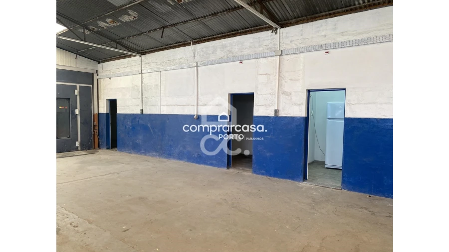 Armazém para Venda em São Felix da Marinha Foto 6