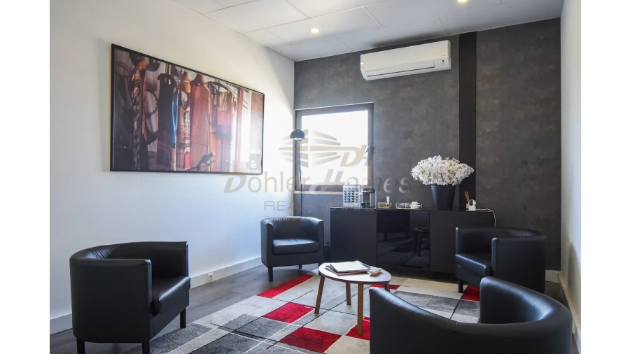 Prédio para Venda em Cacém e São Marcos Foto 18