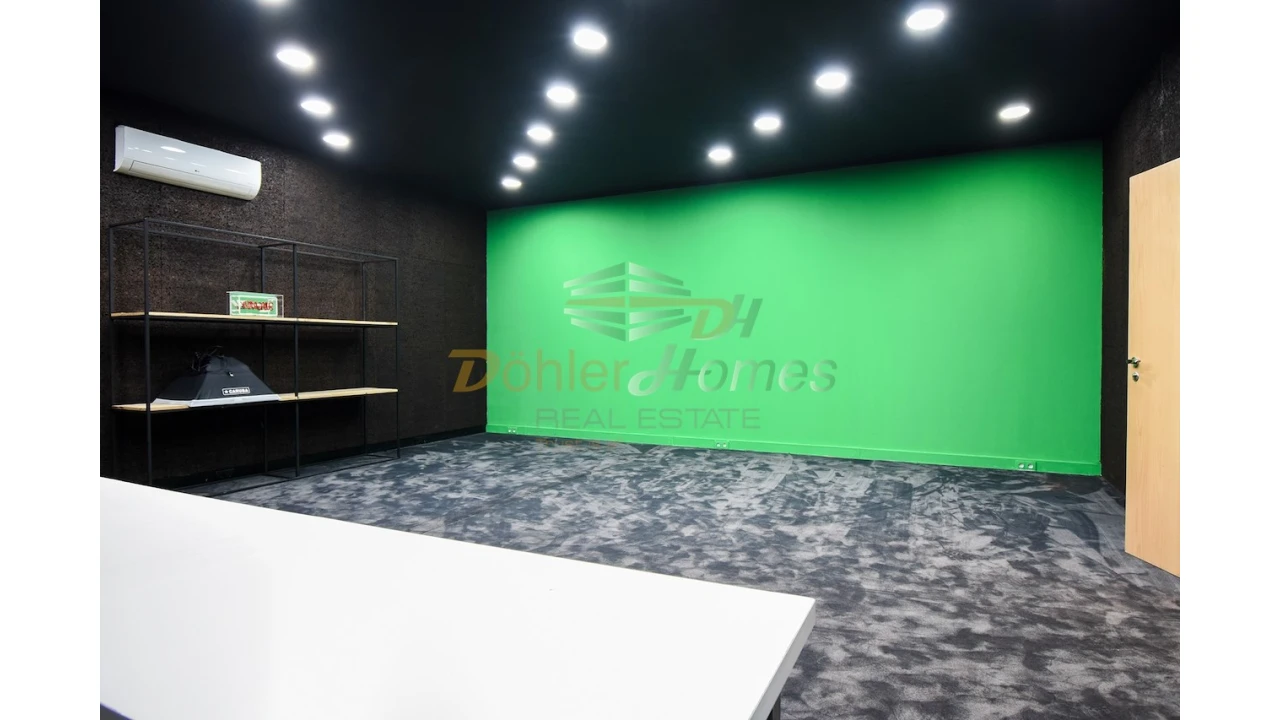 Prédio para Venda em Cacém e São Marcos Foto 24