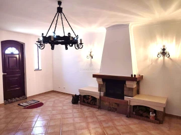 Moradia T3 para Venda em Lagos (São Sebastião e Santa Maria)
