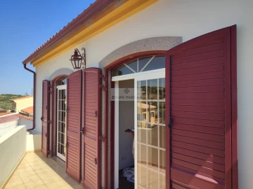 Moradia T3 para Venda em Lagos (São Sebastião e Santa Maria)