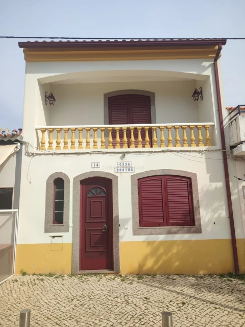 Moradia T3 para Venda em Lagos (São Sebastião e Santa Maria)