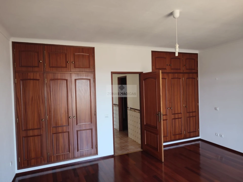 Moradia T3 para Venda em Lagos (São Sebastião e Santa Maria) Foto 31