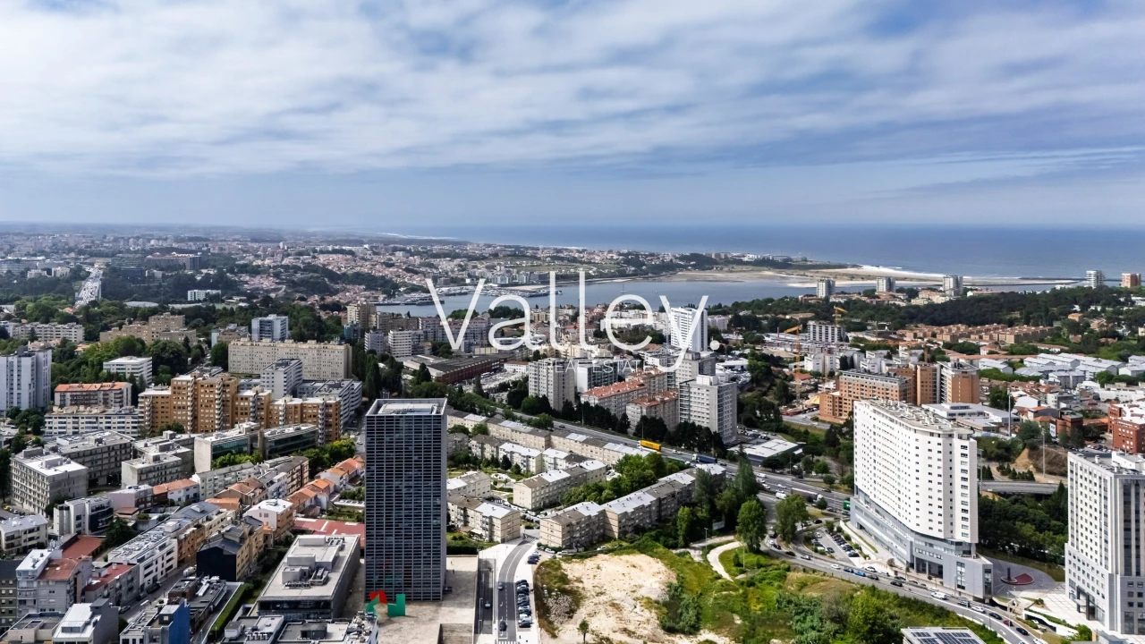 Apartamento T3 para Venda em Ramalde Foto 6