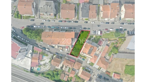 Terreno para Venda em Oliveira do Douro