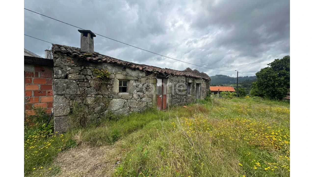 Moradia T2 para Venda em Pico Foto 2