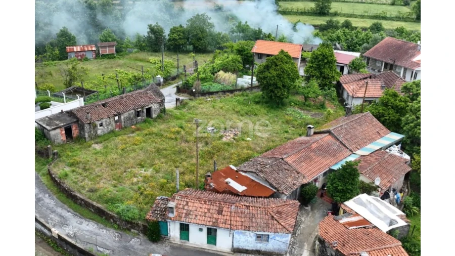 Moradia T2 para Venda em Pico Foto 4