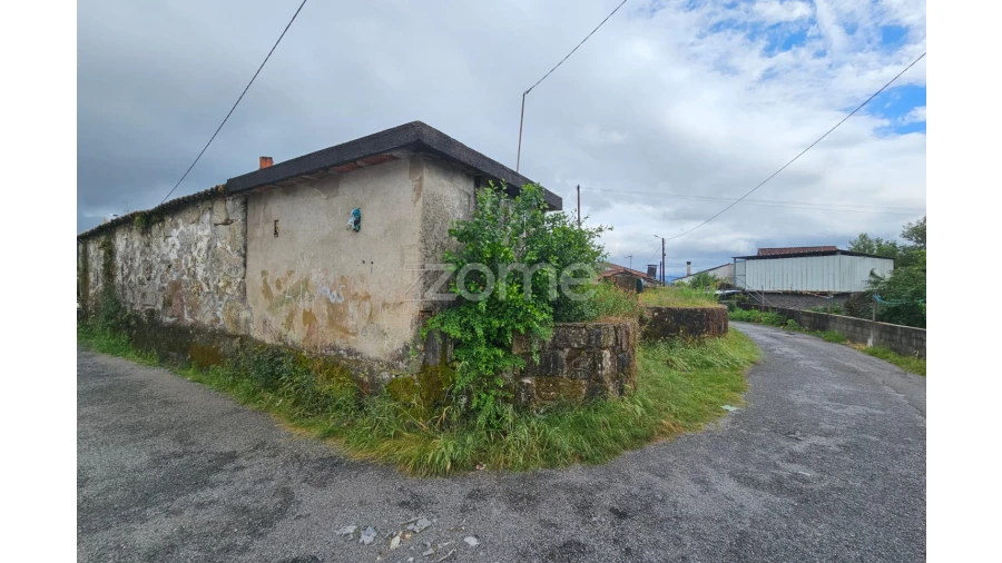 Moradia T2 para Venda em Pico Foto 7