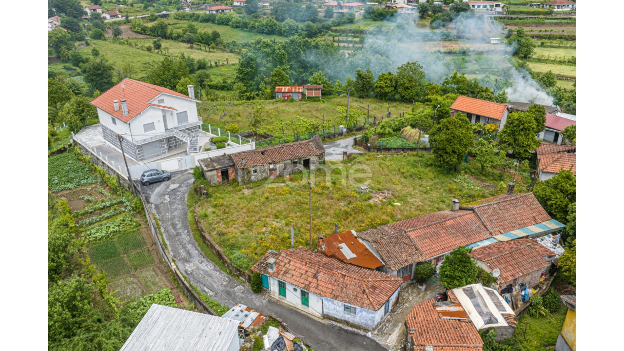 Moradia T2 para Venda em Pico Foto 13
