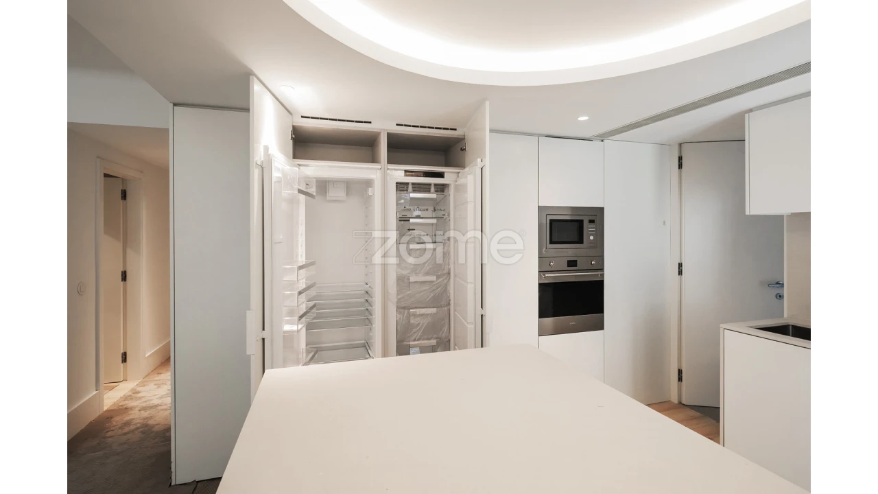 Apartamento T3 para Venda em Cedofeita, Santo Ildefonso, Sé, Miragaia, São Nicolau e Vitória Foto 22