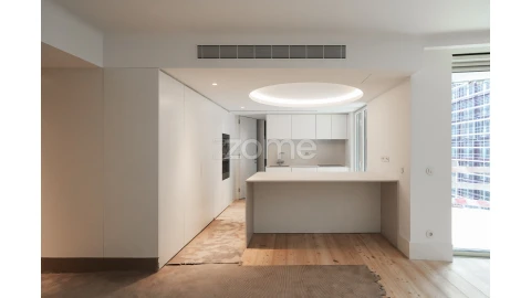 Apartamento T3 para Venda em Cedofeita, Santo Ildefonso, Sé, Miragaia, São Nicolau e Vitória