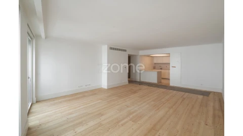 Apartamento T3 para Venda em Cedofeita, Santo Ildefonso, Sé, Miragaia, São Nicolau e Vitória