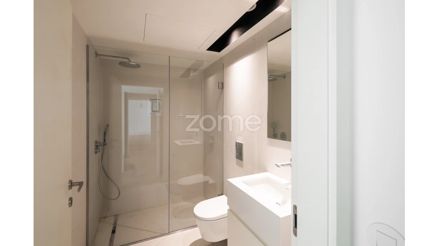 Apartamento T3 para Venda em Cedofeita, Santo Ildefonso, Sé, Miragaia, São Nicolau e Vitória Foto 41