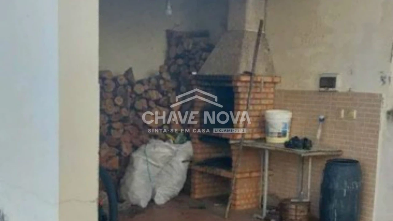 Moradia T3 para Venda em Satão Foto 5