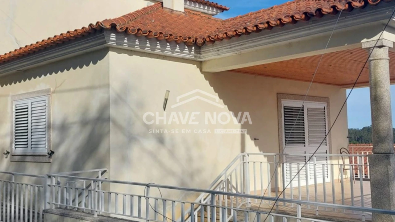 Moradia T3 para Venda em Satão Foto 8