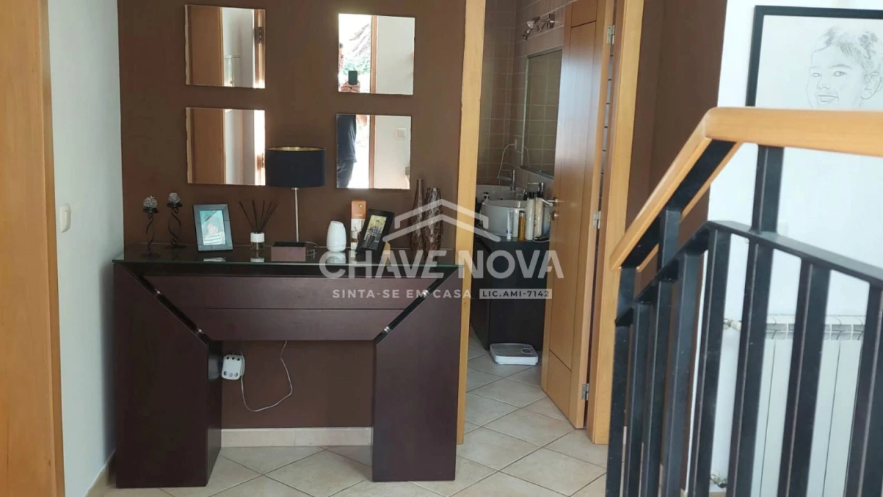 Moradia T3 para Venda em Satão Foto 18