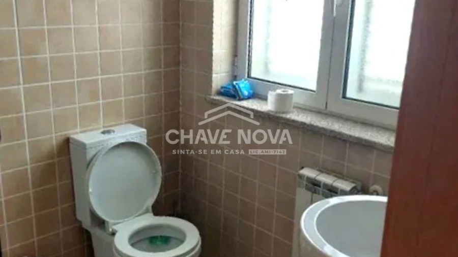 Moradia T3 para Venda em Satão Foto 3