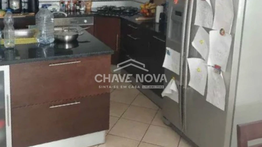 Moradia T3 para Venda em Satão Foto 15