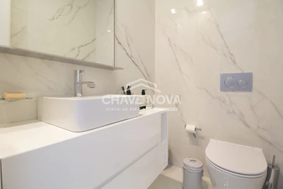 Moradia T3 para Venda em Lordelo do Ouro e Massarelos