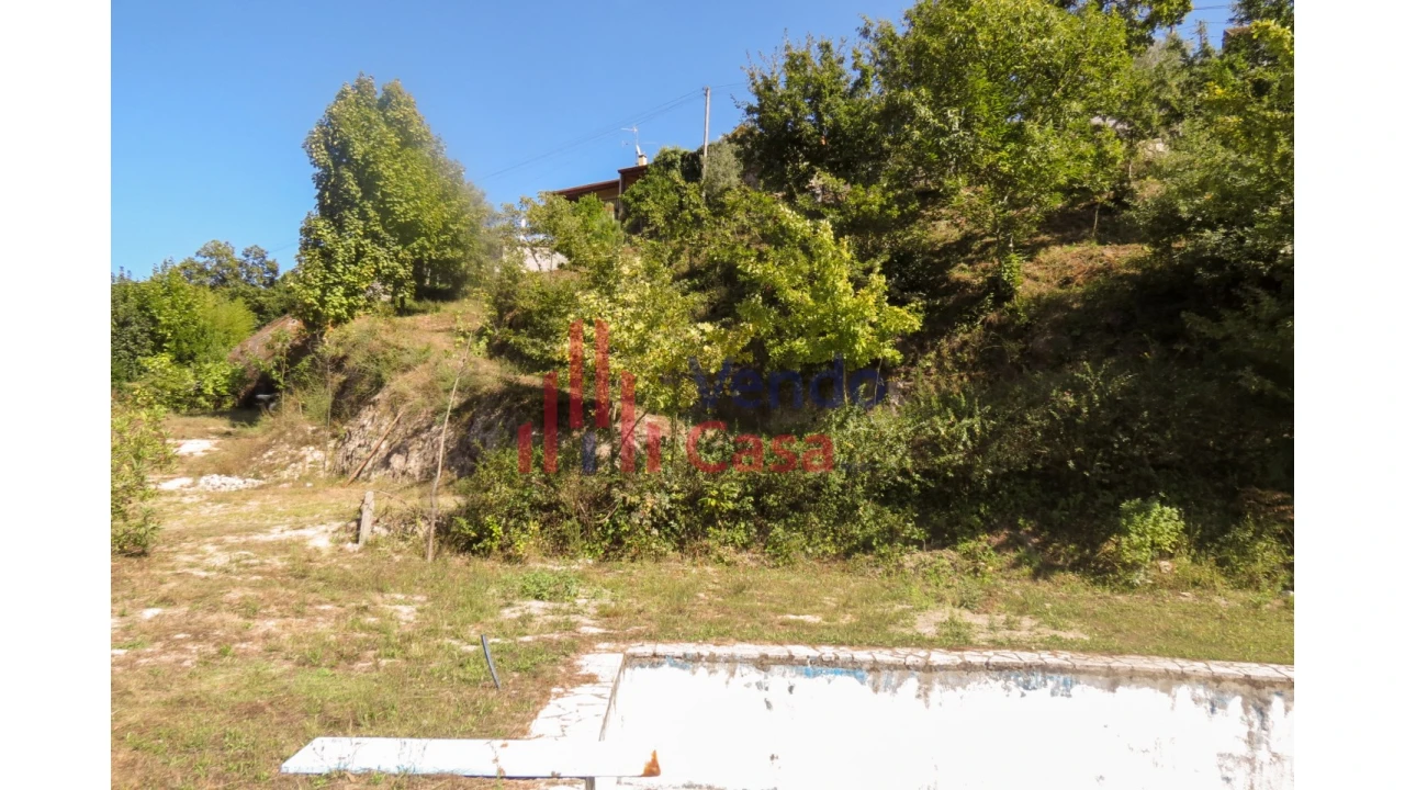 Moradia T3 para Venda em Ventosa e Cova Foto 3