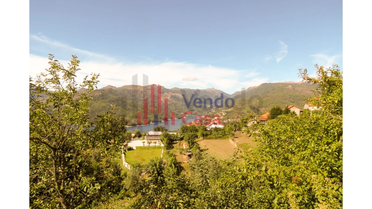 Moradia T3 para Venda em Ventosa e Cova Foto 1