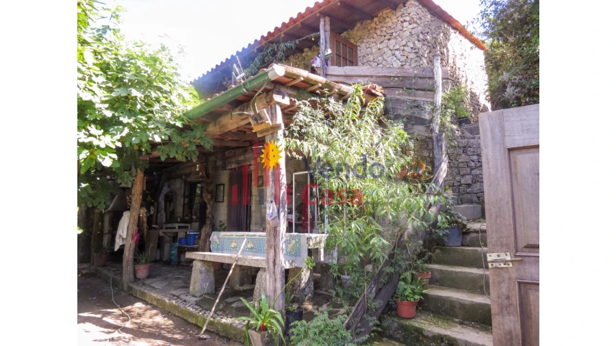 Moradia T3 para Venda em Ventosa e Cova Foto 4