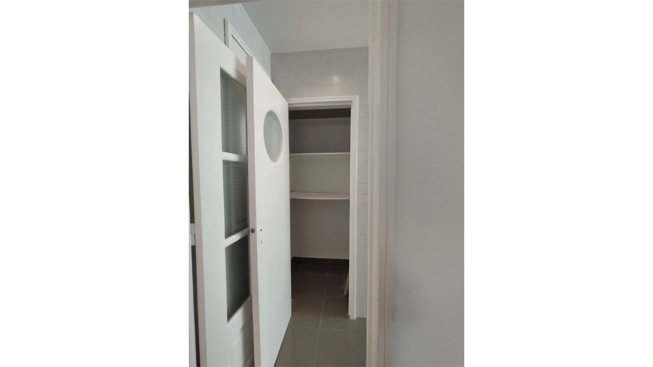 Apartamento T3 para Venda em Alvalade Foto 6