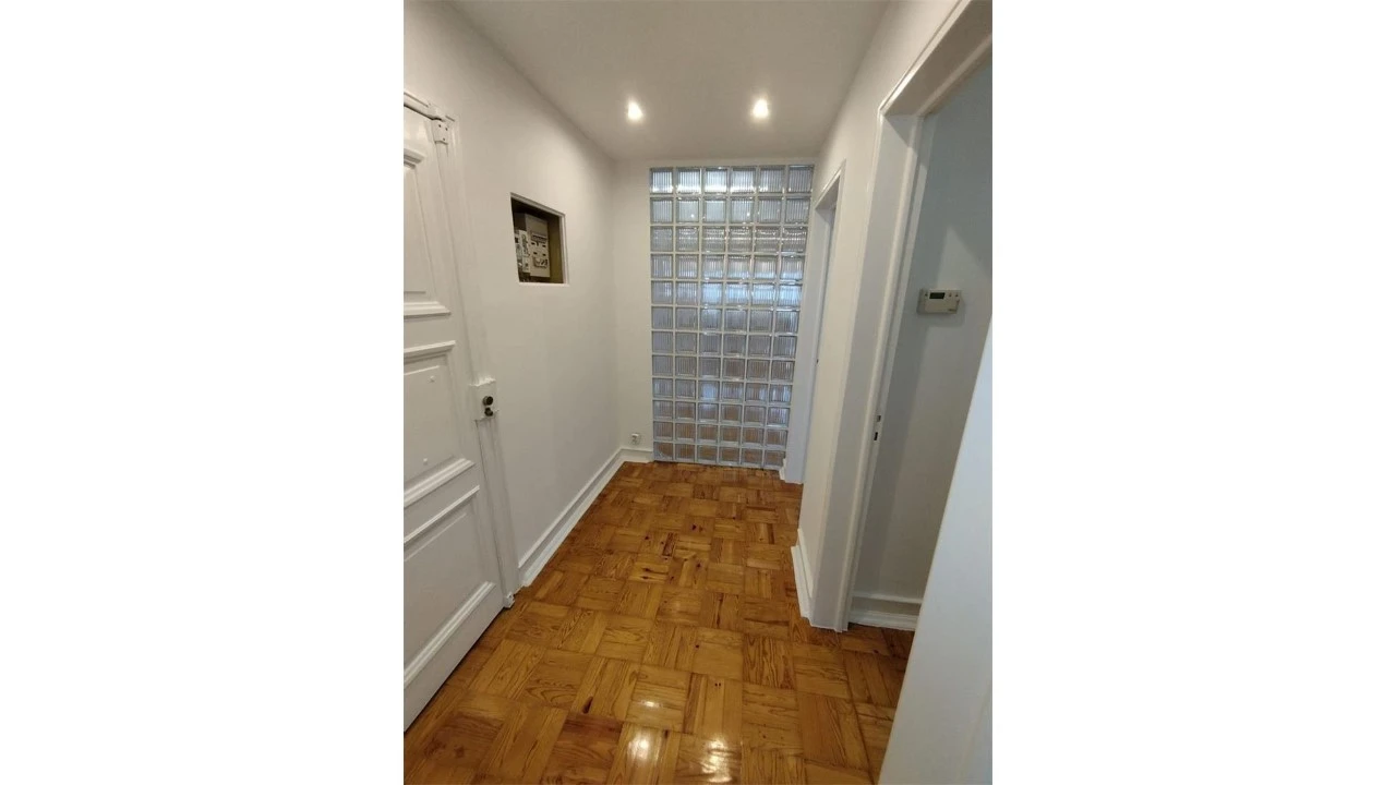 Apartamento T3 para Venda em Alvalade Foto 8