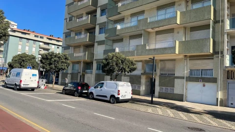 Apartamento T3 para Venda em Póvoa de Varzim, Beiriz e Argivai